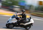 Piaggio MP3 Hybrid